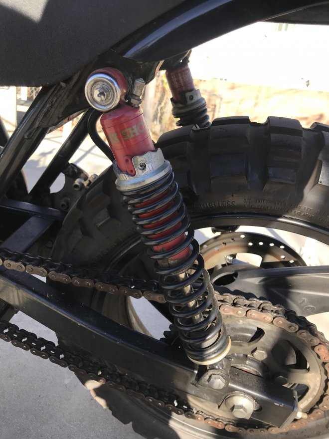 Carver Performance > Fox Shocks > REBUILD KIT ORIGINAL FOX RED/BLACK